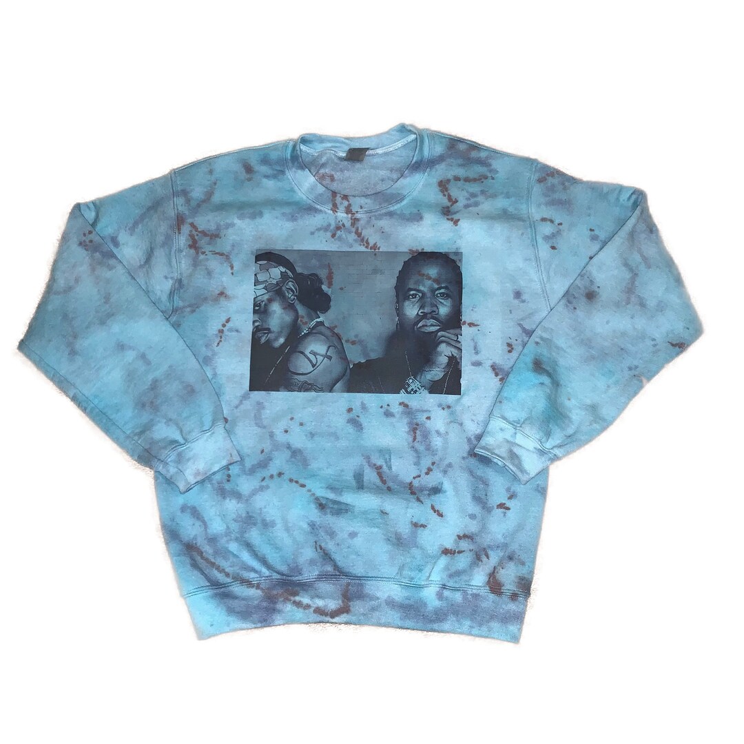 outkast tie dye shirt