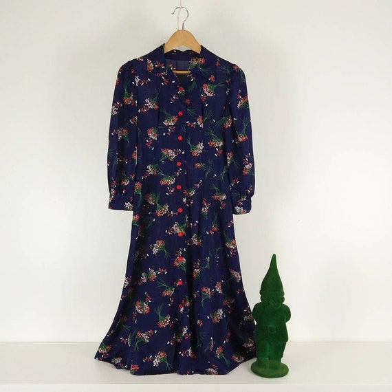 Prairie Bouquet Light Navy 1940's Inspired Handma… - image 1