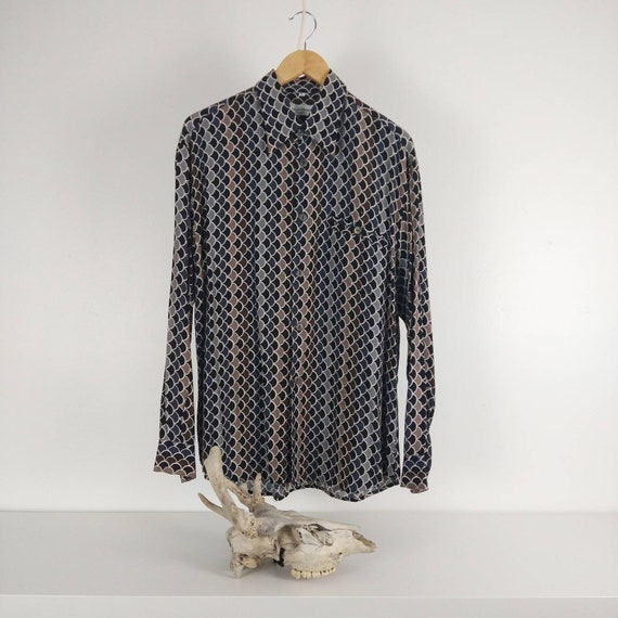 Modern Vintage Italian Fish Scale Button-up Shirt - image 1