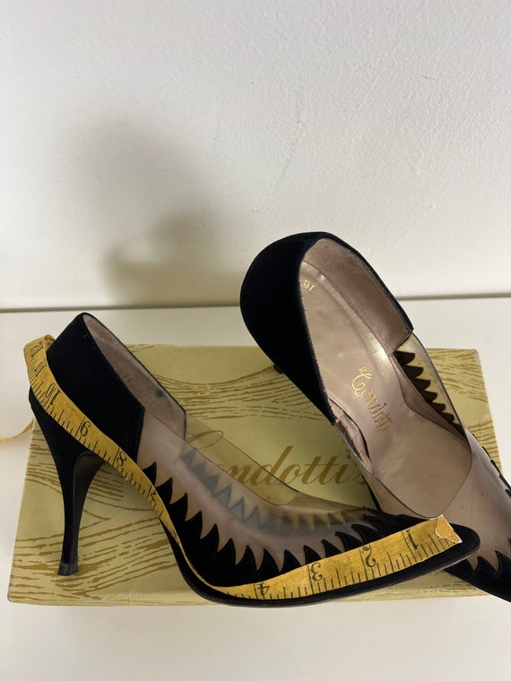Black Toothy Cut Out Vintage Condotti Jolie Heels - image 10
