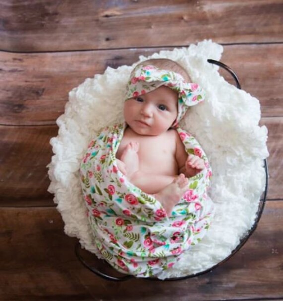 floral swaddle set