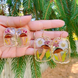 Pendientes de resina con forma de hongo real y helecho, Pendientes botánicos, Pendientes de flores prensadas, Pendientes con núcleo de cabaña, Pendientes de naturaleza, Pendientes de invierno