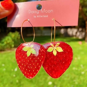 Dried strawberry handmade resin earrings, Botanical earrings, Real strawberry adjustable ring, Real strawberry necklace, Hypoallergenic image 3