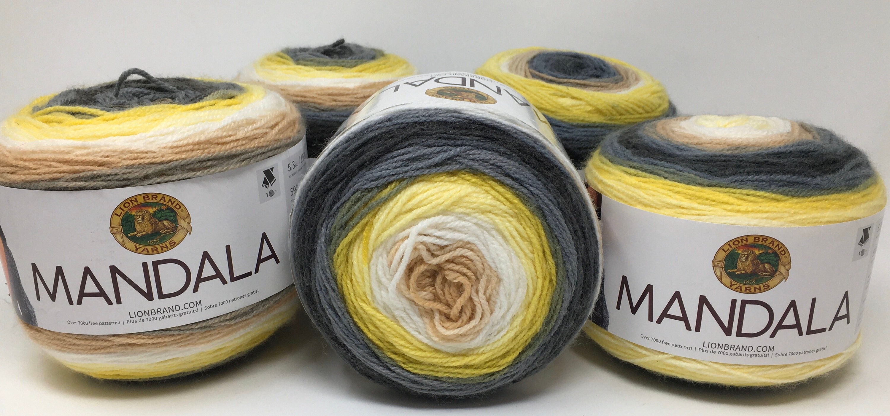 Lion Brand Mandala Acrylic Yarn in /"Serpent/" NEW /& Smoke Free Home
