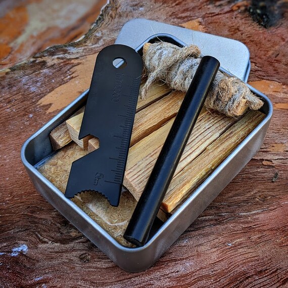 Pocket Survival Kit Fatwood Sticks Ferro Rod Jute Tin Container Survival Camping Bushcraft