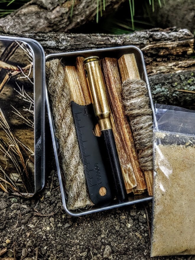 Survival Fire Starting Kit Ferro Rod Fatwood Soy Rope Jute Fatwood Dust