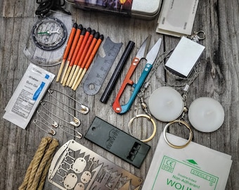 Fire starting Survival Gear Bushcraft Camping