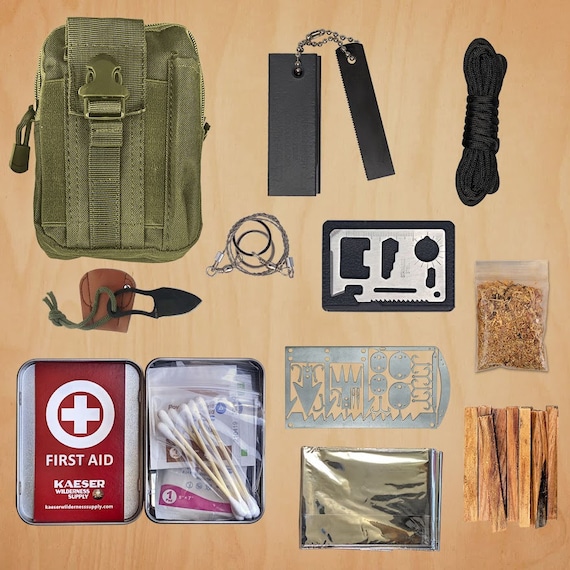 Ultimative Survival Notfall Ausrüstung Erste Hilfe Camping Backpacking  Prepping BOB - .de