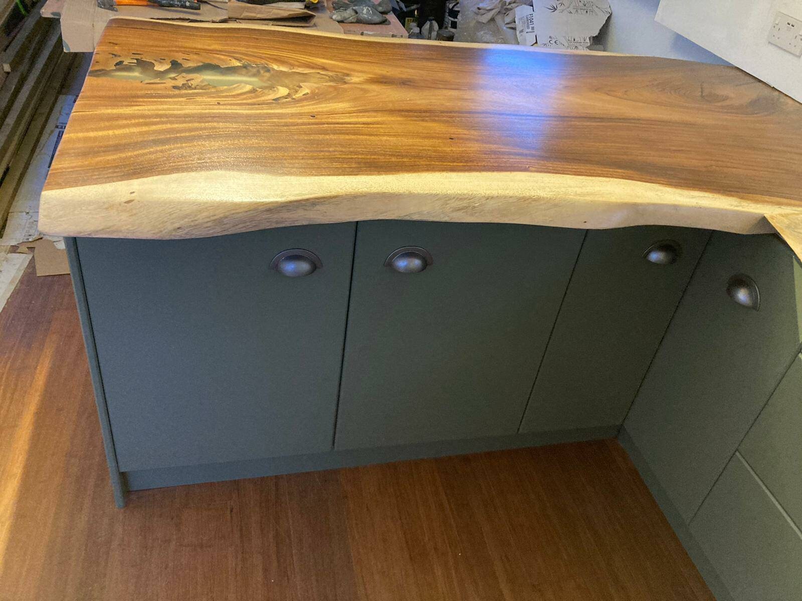 Bespoke Rustic Live Edge Solid Wood Kitchen Worktops and Islands ...