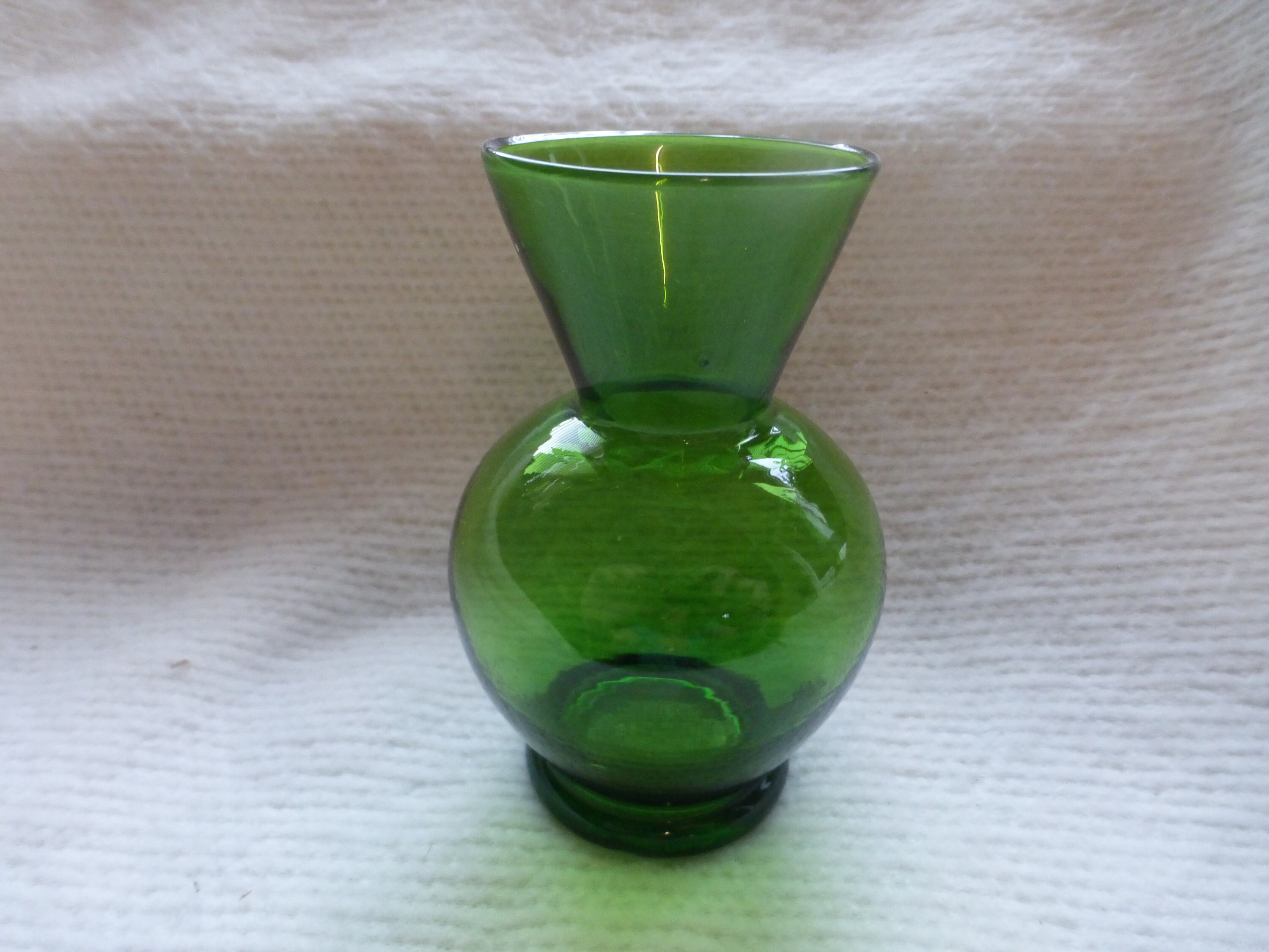 Vintage Green Glass Vase Vintage Green Glass Vase From The Etsy