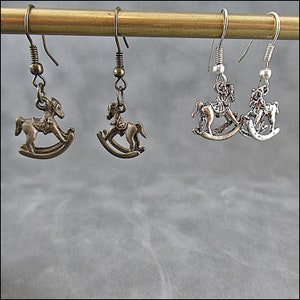 Boucles d'oreille Petits chevaux image 2