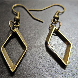 Little Rhombus Earrings, bronze image 2