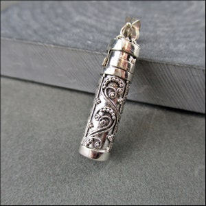Beautiful silver work 925 silver chain pendant vessel to open on request with leather strap