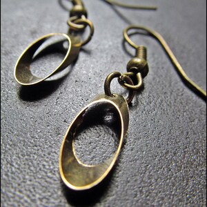 Boucles d'oreilles, Petites Ellipses, bronze image 3