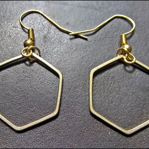 Hexagone Boucles d'oreilles, dorés image 3