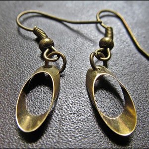 Boucles d'oreilles, Petites Ellipses, bronze image 2