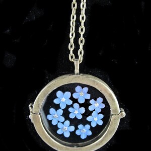 Medallion necklace with genuine Forget-Me-Not image 2