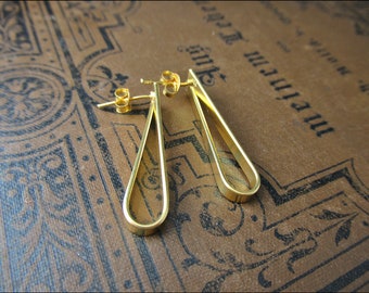 Precious 925 sterling elongated loop earrings silver or 18K gold plated.