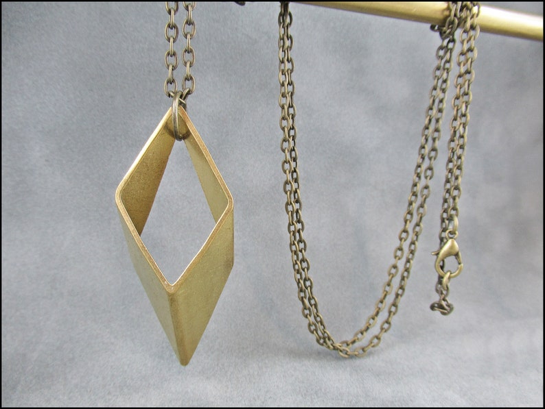 Large rhombus Geometric figures brass chain image 1