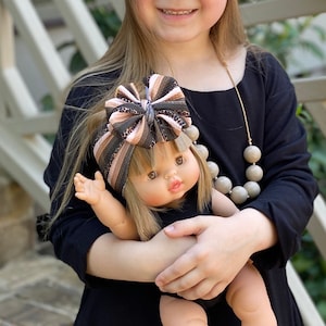 Leopard Stripes Minikane messy bow, minikane head wrap, Minikane accessories, minikane bow, minikane, messy bow head wrap
