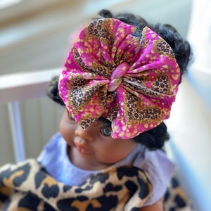 Lovely Leopard Minikane messy bow, minikane head wrap, Minikane accessories, minikane bow, minikane, messy bow head wrap