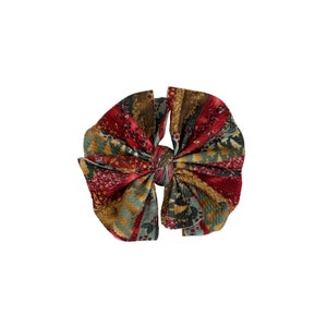 Merry Brushstrokes mini messy bow, messy bow headband, messy bow clip, mini messy bow, brushstrokes messy bow, Christmas bow, Christmas