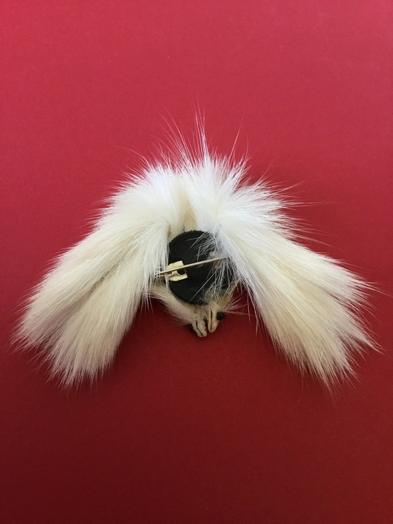 Vintage White Mink Fur Brooch, Two Miniature Foxe… - image 7