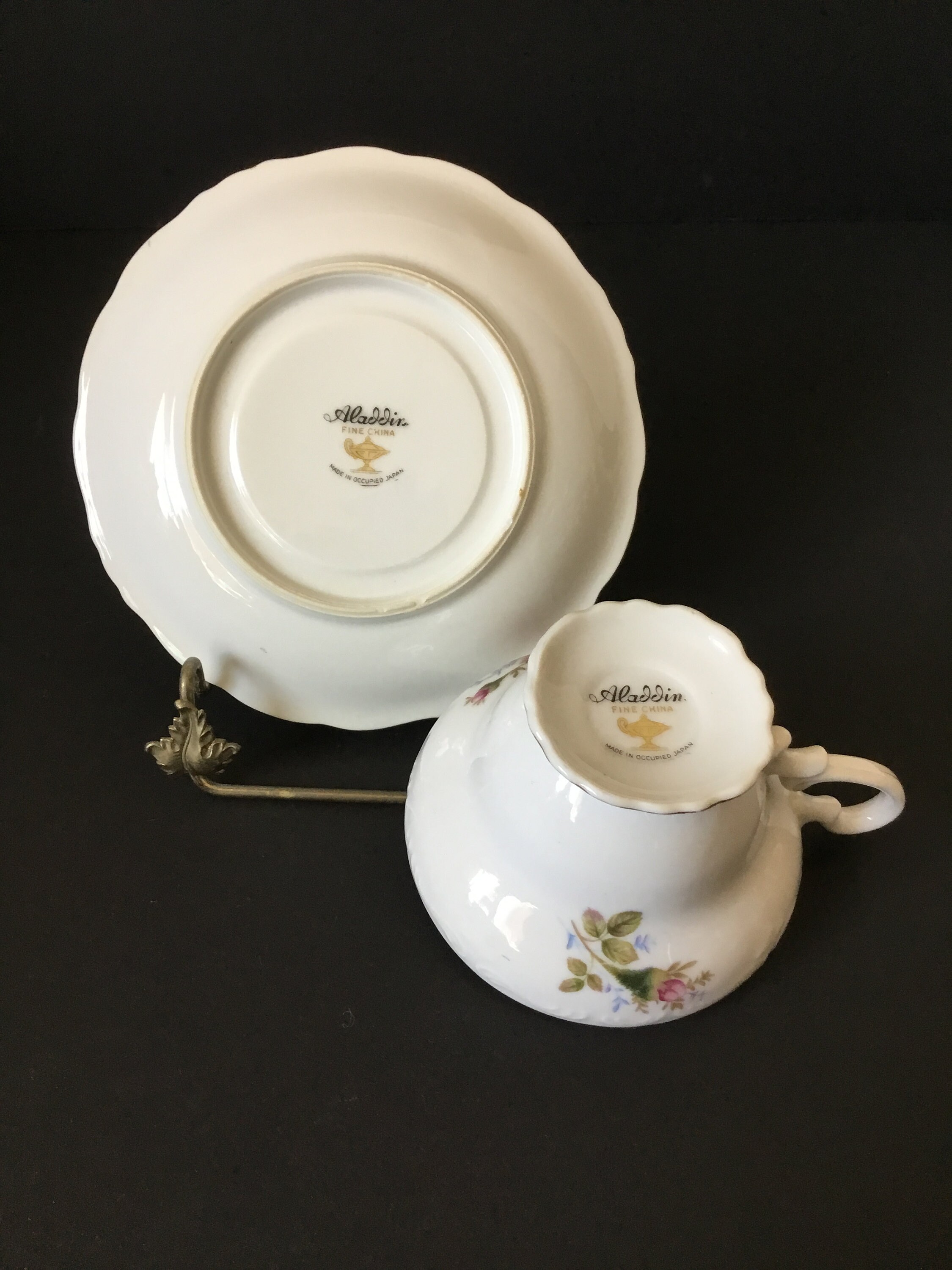 Aladdin Occupied Japan Moss Rose Tea Cup & Saucer, Aladdin Fine