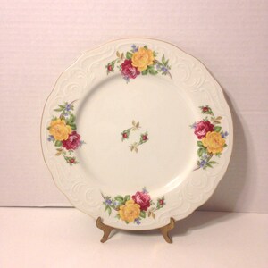 Vintage Menuet, Poland, Royal Vienna Collection, Large Dinner Plate, Cabbage Roses with Moss Rose Rosebud, Raised Scroll Detail