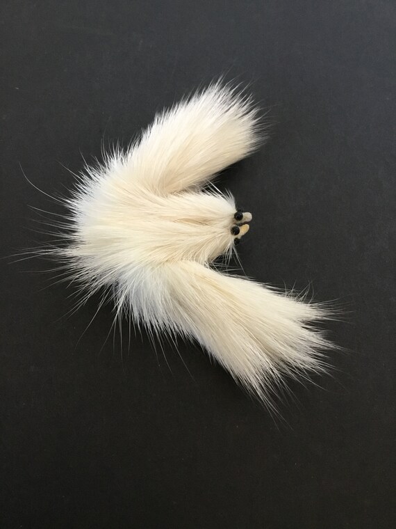 Vintage White Mink Fur Brooch, Two Miniature Foxe… - image 3