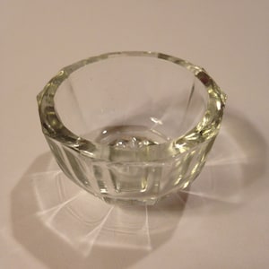 Set of 4, Pressed Glass Individual Salt Cellars, Anchor Hocking Glass 1940&#39;s