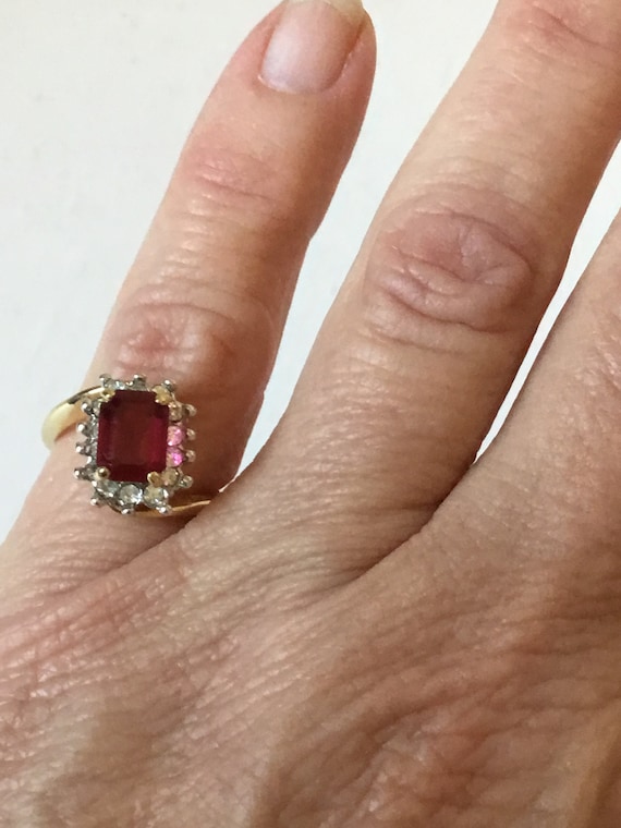 Vintage Ruby Red Cocktail Ring, Size 5 1/2, Faux … - image 7