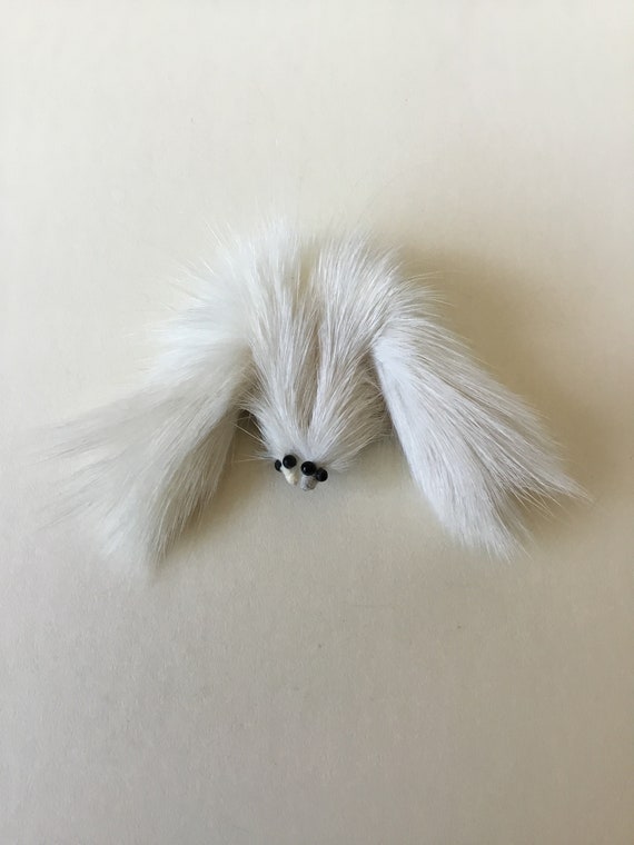 Vintage White Mink Fur Brooch, Two Miniature Foxe… - image 4