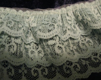 Green 3 Layered Lace Trim Lot of 1 yard & 22 inches 2 1/2 wide Costume Supplies Sewing Notations Lace Trim Lot Art Supplies