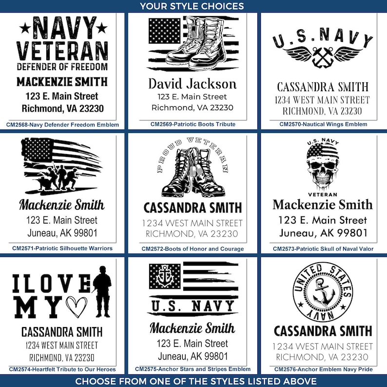 Op de afbeelding: Een collage van negen verschillende ontwerpen voor gepersonaliseerde rubberen stempels. De ontwerpen bevatten patriottische thema's, waaronder de Amerikaanse vlag, militaire laarzen, een schedel en een anker. De stempels kunnen worden gepersonaliseerd met een naam, adres en andere informatie.