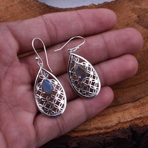 Labradorite Earrings, Sterling Silver Earrings, Labradorite Jewelry,Labradorite Silver Earring,Labradorite Hanging Earring,Mother&#39;s Day Sale