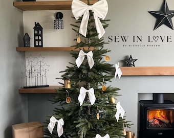 Luxury handmade white velvet bow collection