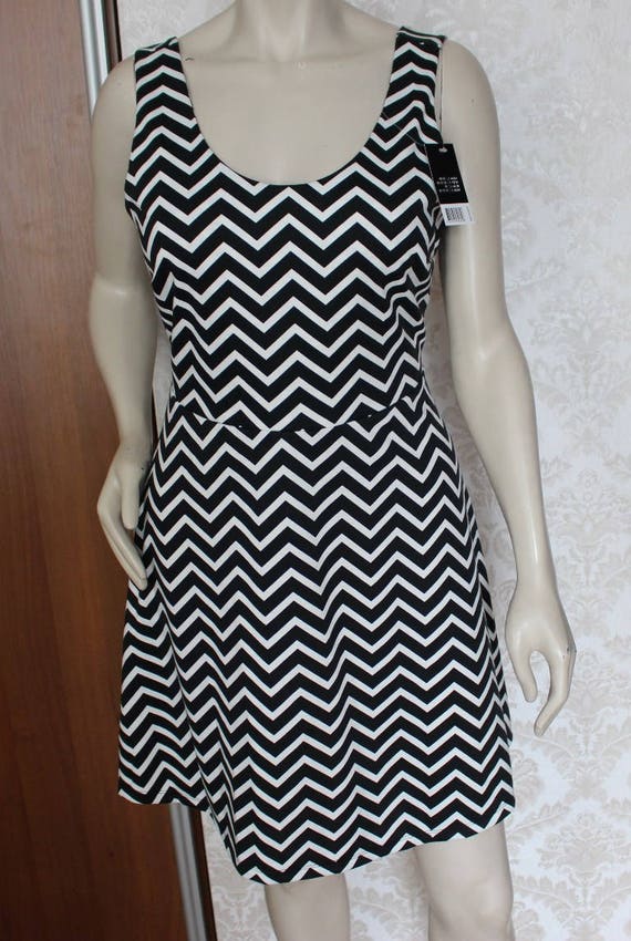 Twin Peaks Black & White Zigzag Dress Black Lodge