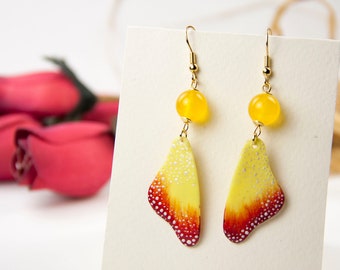 Earrings with butterfly wings made of cold porcelain