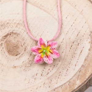 Lily Pink Star Gazer Flower Pendant Necklace - Etsy