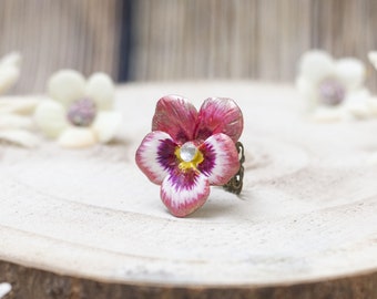 Pansy ring 2024