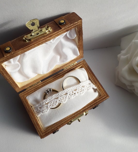 rustic wedding ring box