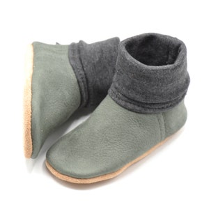 Daniela Nagel - Chaussons d'éveil pour bébés et tout-petits en cuir bio - Modèle Juli gris