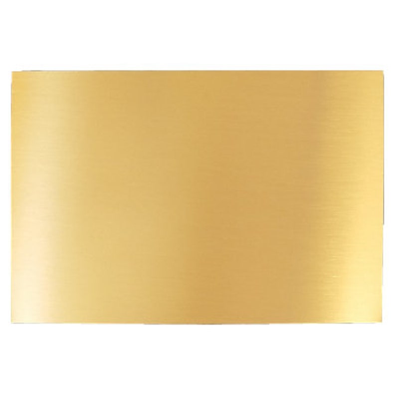 Puede incluir: Una l&aacute;mina de metal de color dorado con un acabado cepillado.