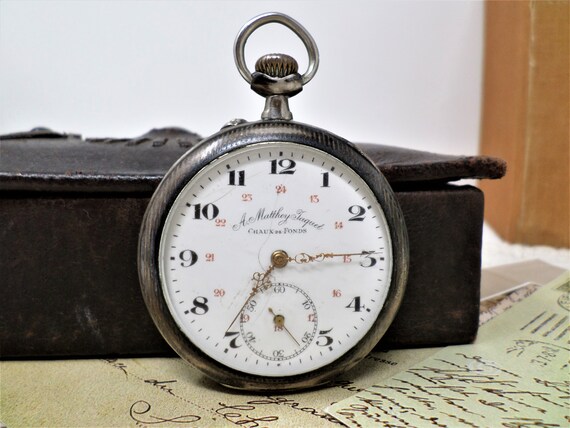 pocket watch 1920s