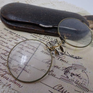 Vintage Wire Rimmed Spectacles, Antique Eyeglasses in Leather Case, Wire Rimmed Glasses, Old Eye Glasses, Round Eyeglasses, Eyewear