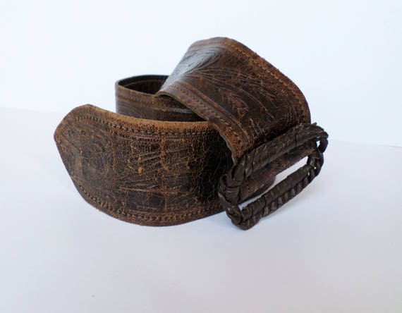 Vintage Embossed Leather Belt, Retro Ladies Leath… - image 5