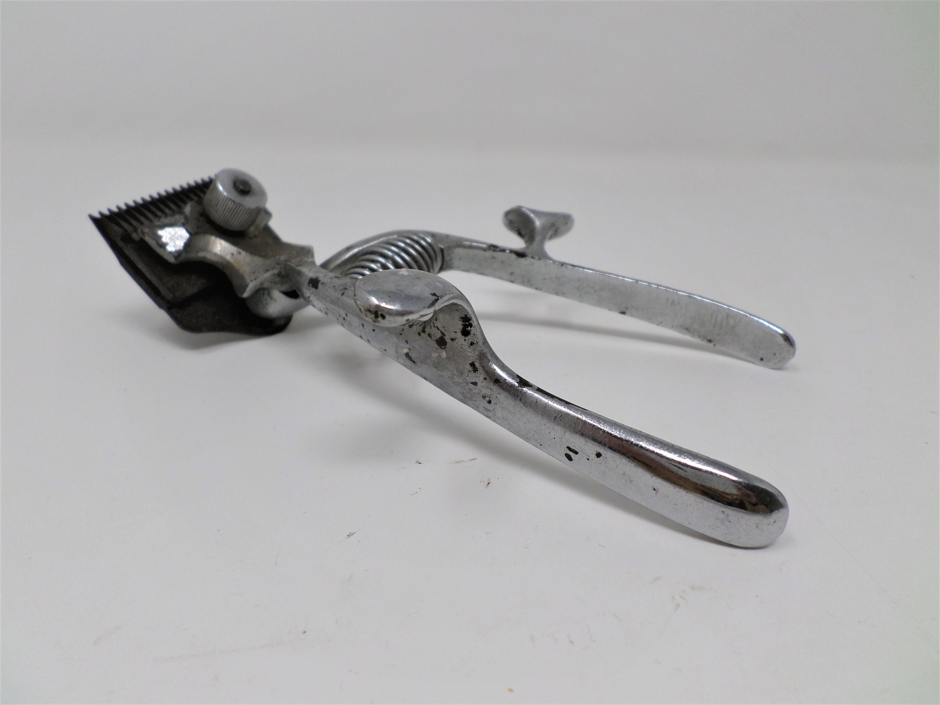 Japan Vintage Manual Hair Clipper Machine TOKYO TONBO