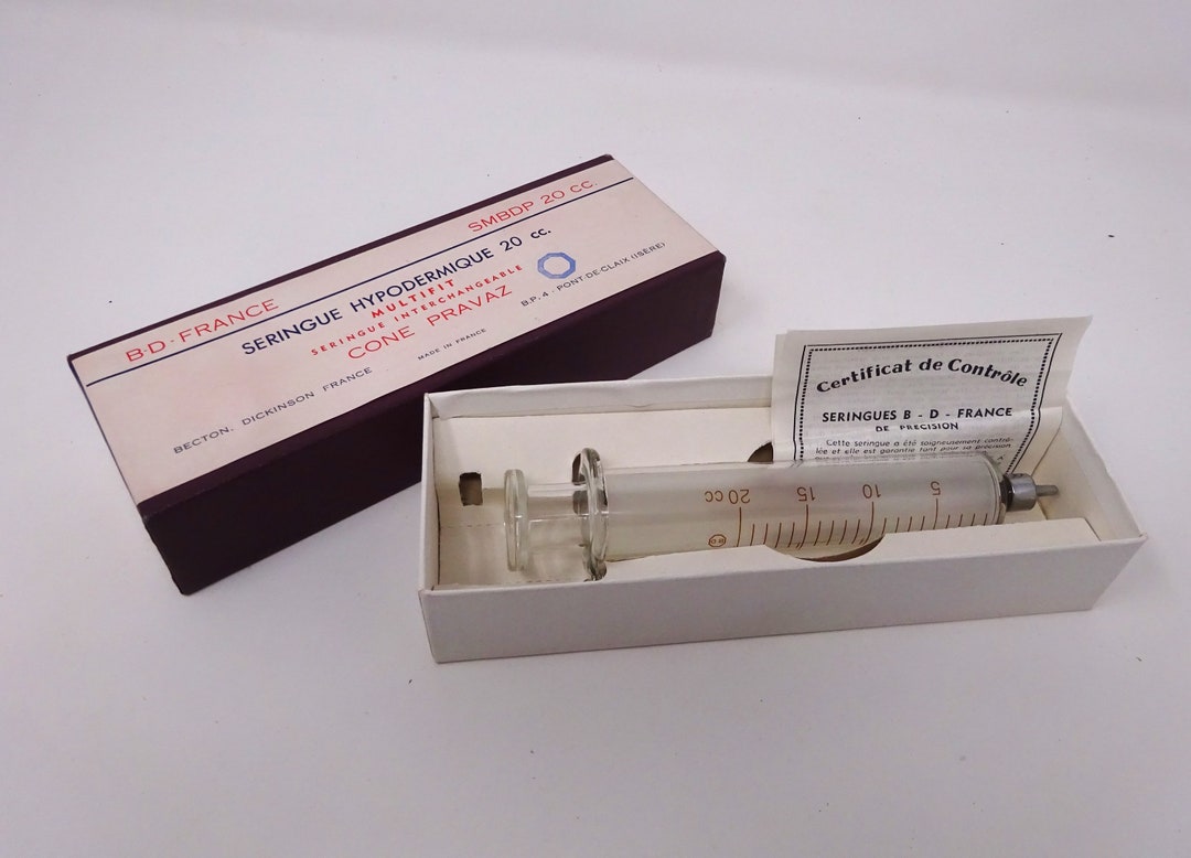 Vintage Medical Syringe With Original Box and Certificate, Old Syringe