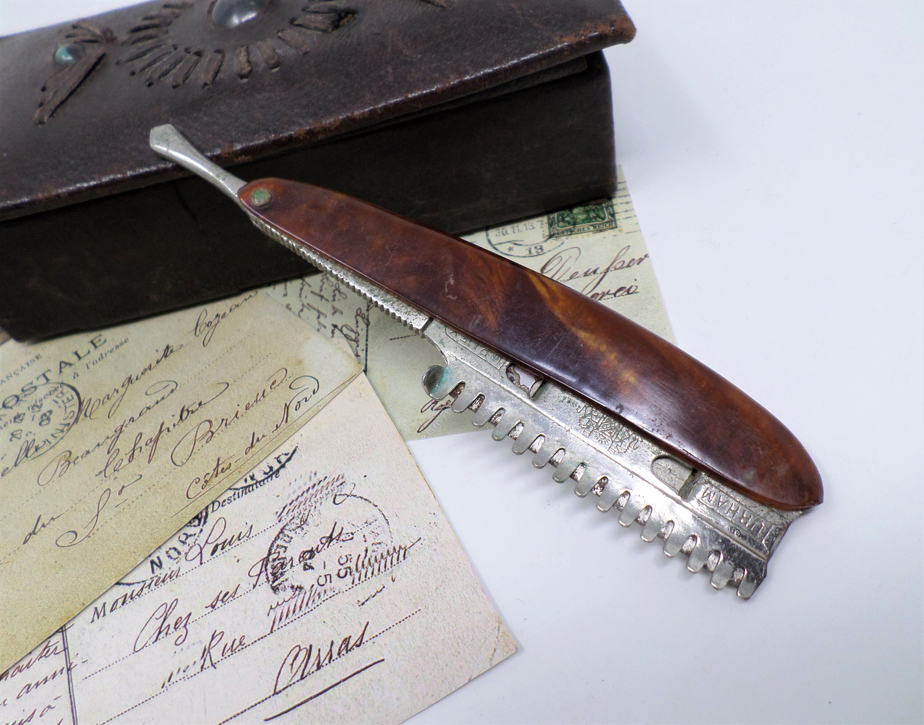 Vintage Straight Razor Marked 